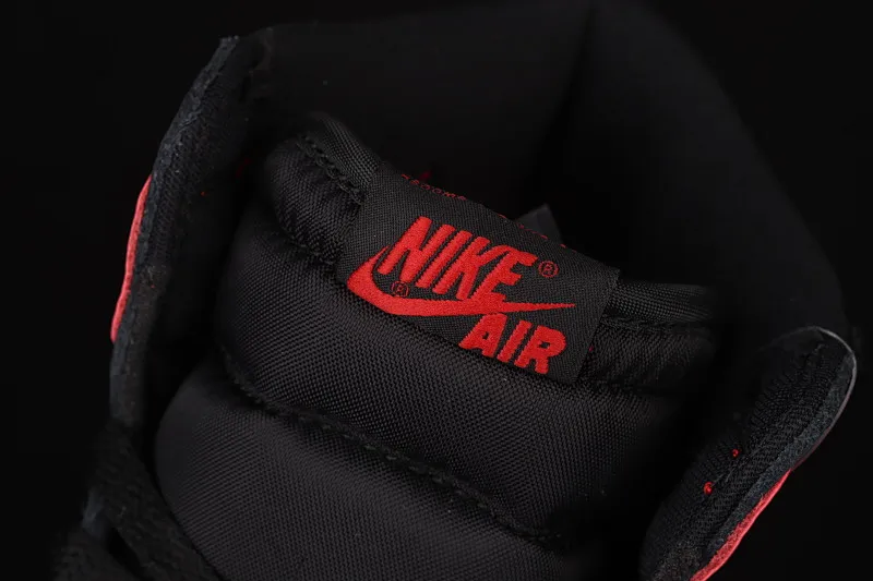 All categories Air Jordan Jordan series basketball shoes Air Jordan 1 High X version Air Jordan 1 High OG "Bred Patent" AJ1 Joe 1 patent leather black and red high-top basketball shoes 555088-063